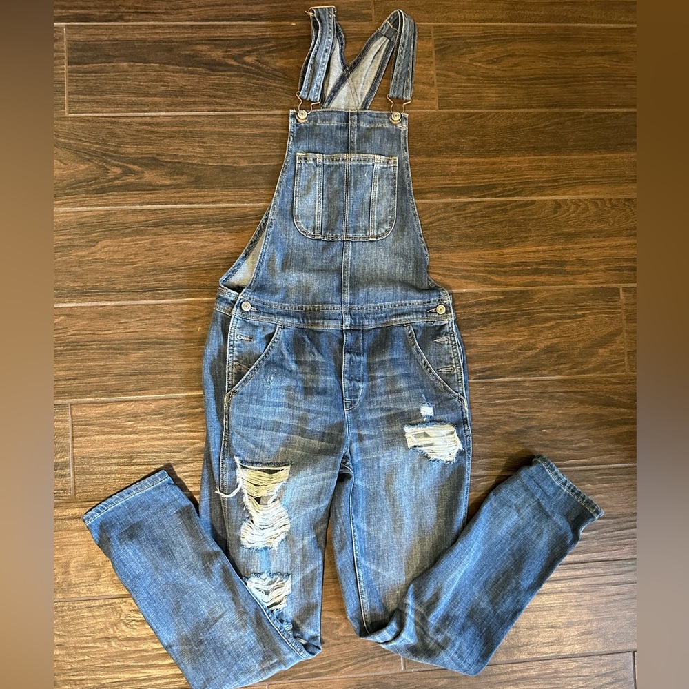 American Eagle Distressed Tom-girl Overalls